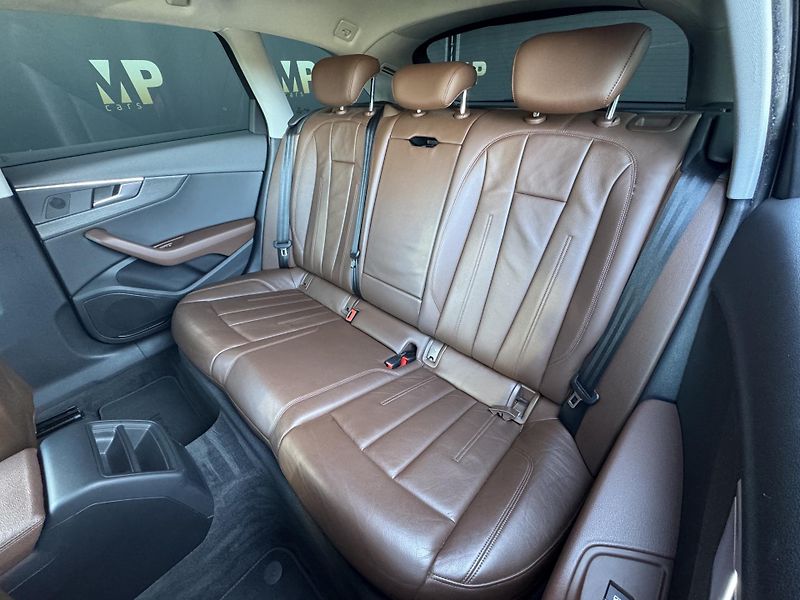 Audi A4 (2016) 2.0TDi Sport, Individual, RZV - fotka 16 z 47