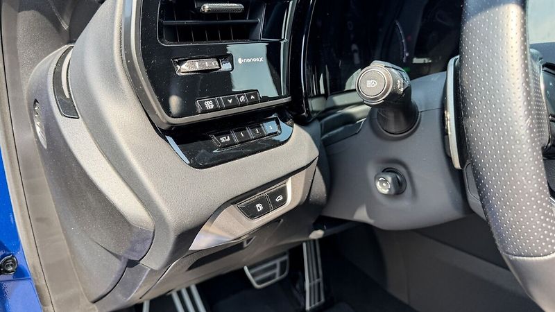 Lexus RX 500h 500H 2,4 HEV F SPORT - fotka 21 z 29