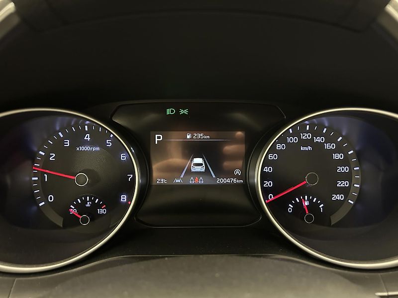 Kia Ceed 1.5 T-GDi  DCT SPIN - fotka 11 z 23