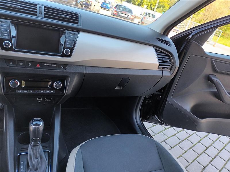 Škoda Fabia 1,0 TSI,81KW,DSG,STYLE,TAŽNÉ, - fotka 13 z 46