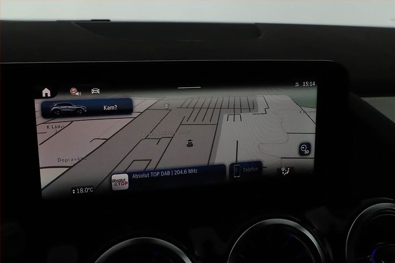Mercedes-Benz GLA (2025) 200 d, AMG Line, Navigace - fotka 11 z 20