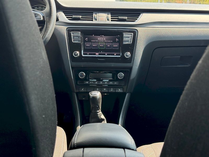 Škoda Rapid (2018) Style 1.0 TSI 81 kW - fotka 18 z 23