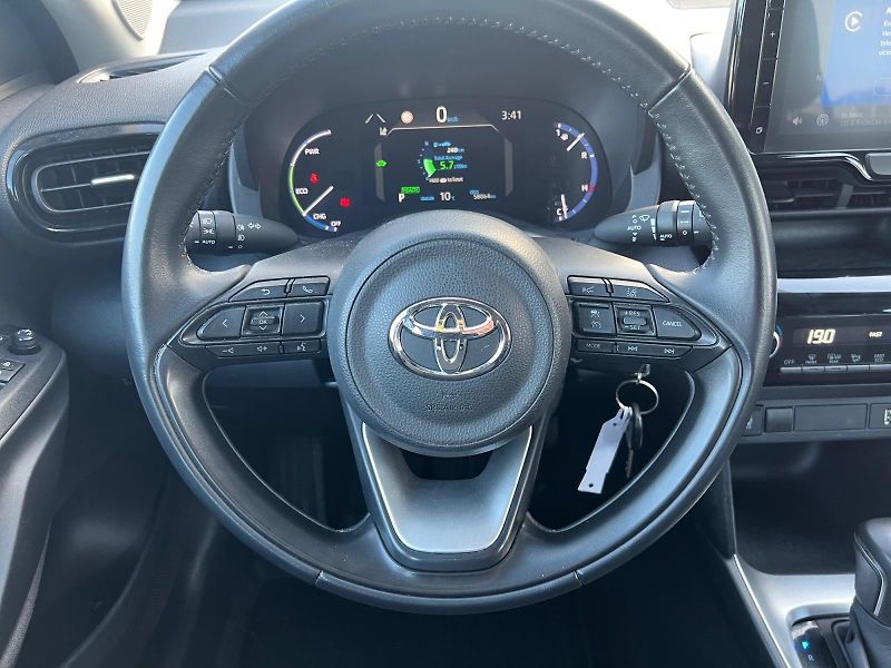 Toyota Yaris Cross (2023) HYBRID 1.5 85kW e-CVT C/T CZ  - fotka 12 z 21