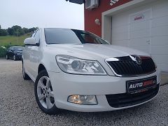 Škoda Octavia 1.6i KLIMA - fotografie inzerátu
