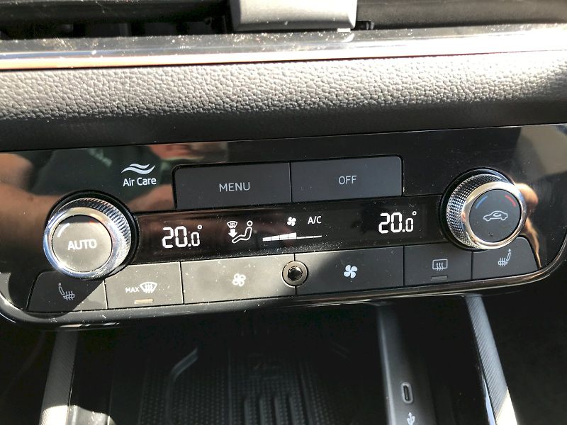 Škoda Kamiq (2024) SELEC Top TSI 85/1.0 M6F - fotka 18 z 25