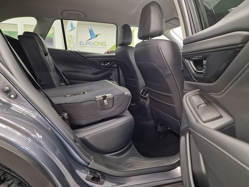 Subaru Outback (2025) 2.5 Comfort 2025 | Záruka - fotka 27 z 50