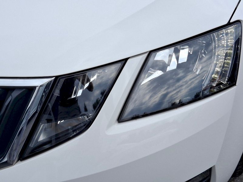 Škoda Octavia (2020) Combi Ambition 1,5TSi 110kW - fotka 29 z 30