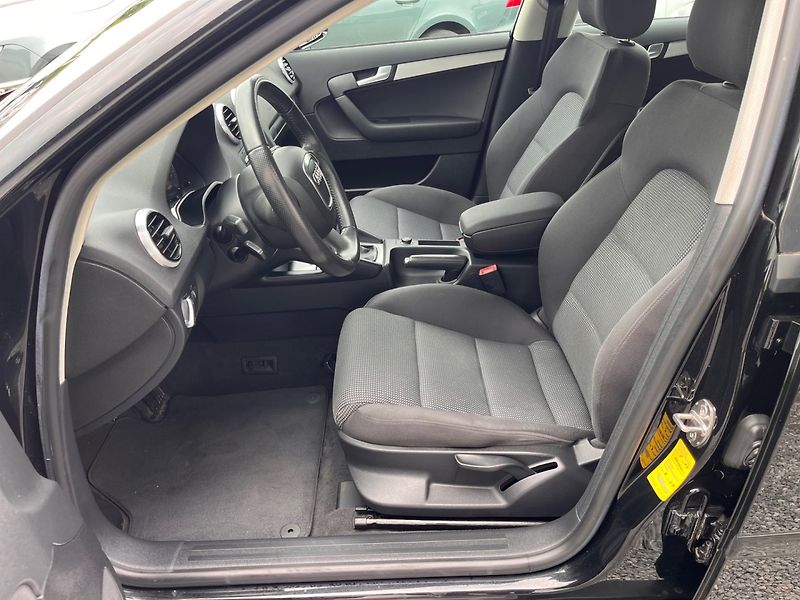 Audi A3 (2010) 1.4 TFSI TOP Xenony - fotka 7 z 22