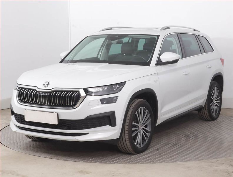 Škoda Kodiaq (2022) Laurin&Klement 2.0 TDI - fotka 2 z 18