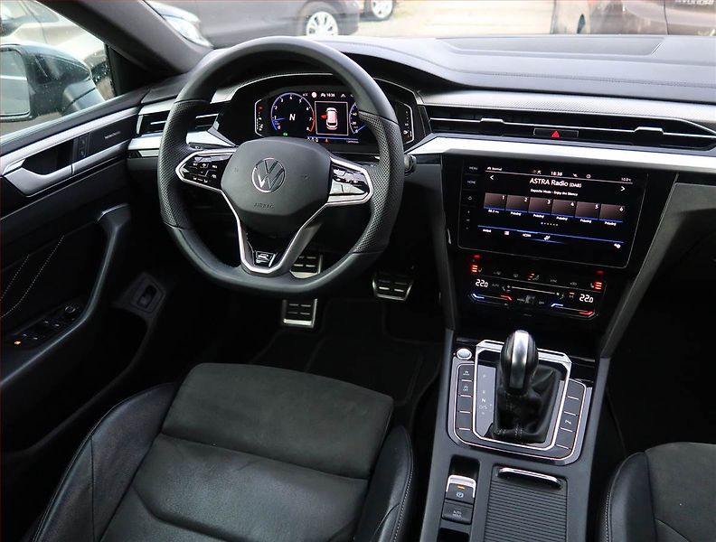 Volkswagen Arteon (2021) R-line 2.0 TSI - fotka 7 z 25