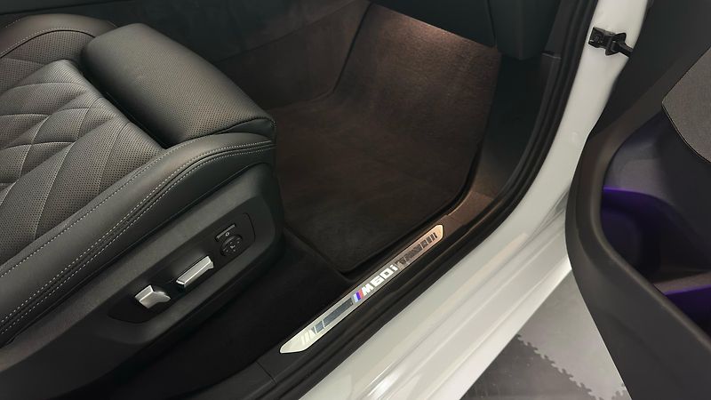 BMW X5 M60i / ZÁRUKA / TOP STAV - fotka 66 z 67