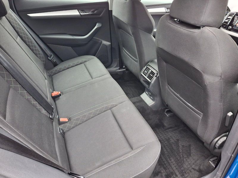 Škoda Karoq (2020) Ambition 1,5TSi 110kW - fotka 13 z 33