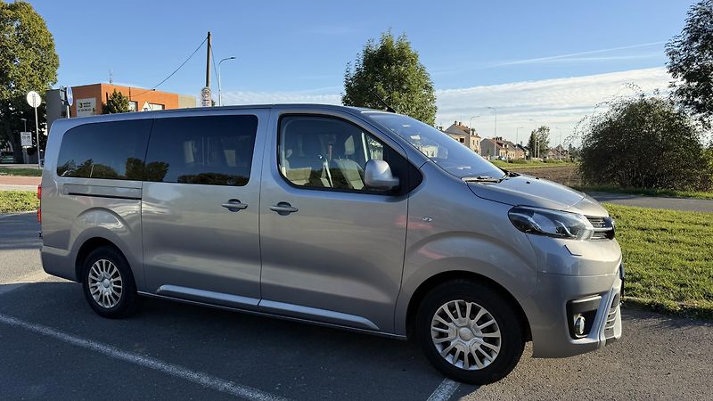 Toyota ProAce Verso (2021) Toyota Proace Verso, Business  - fotka 9 z 17