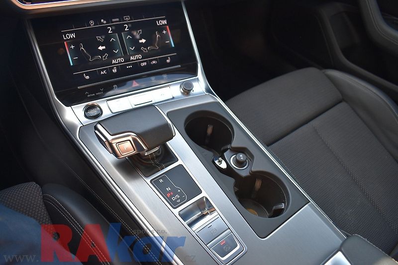 Audi A6 Avant 3,0 Quattro S-Line Matri - fotka 20 z 31