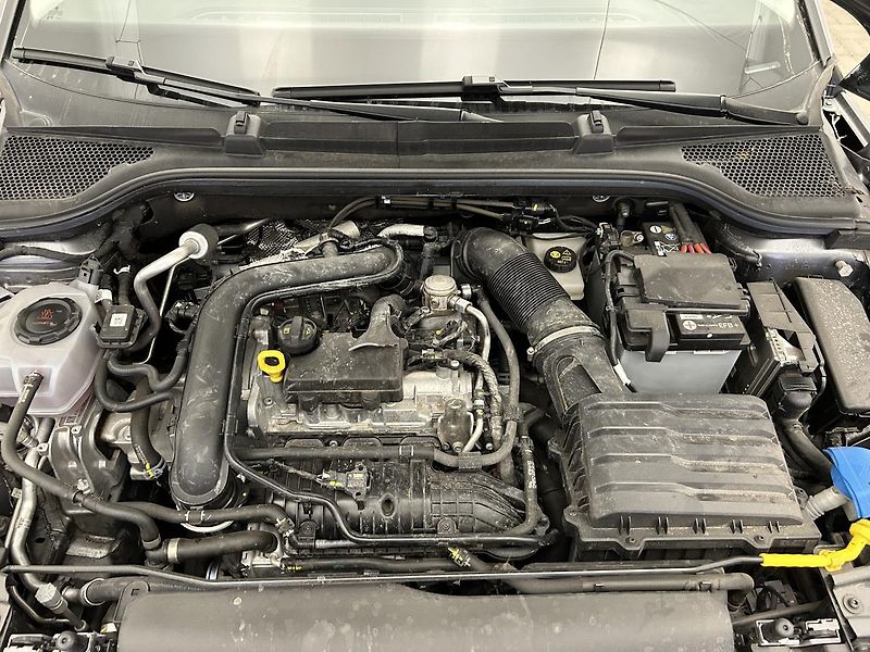 Škoda Scala 1.0 TSI Top selection - fotka 25 z 27