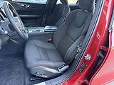 Volvo V60 MOMENTUM B4, FULL LED - náhled 9