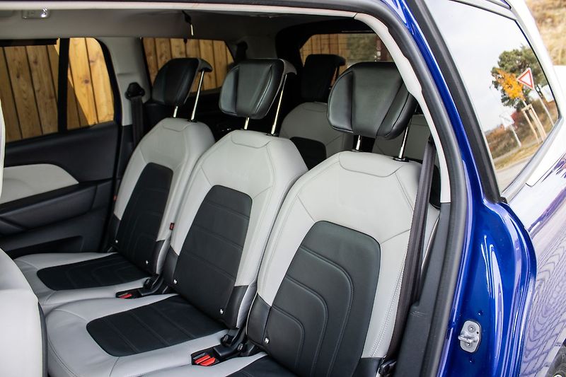 Citroën Grand C4 Picasso - fotka 32 z 41