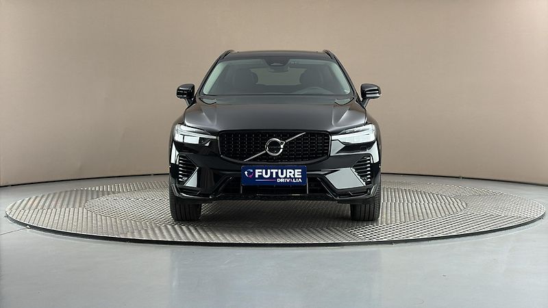 Volvo XC60 2.0 T8 AUT AWD Ultra Dark - fotka 3 z 36