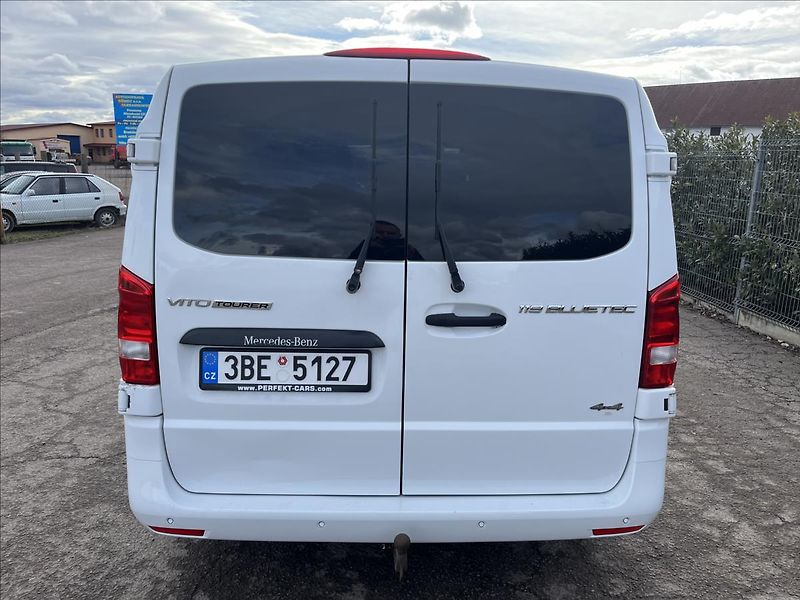 Mercedes-Benz Vito 2,1 119CDi 8.MÍST LONG 4x4 AUT - fotka 7 z 49