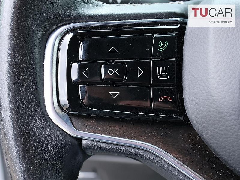 Jeep Grand Wagoneer (2022) 6.4 V8 SERIES III  - fotka 14 z 45