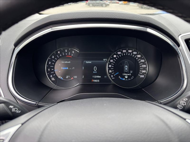 Ford Galaxy 2,0 EcoBlue 110 kW Titanium 7M - fotka 29 z 42