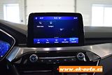 Ford Kuga 1.5 EBLUE TITANIUM 56 000 KM - náhled 43
