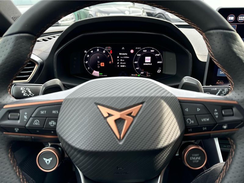 Seat Leon SP 1,5 eTSI - fotka 14 z 25