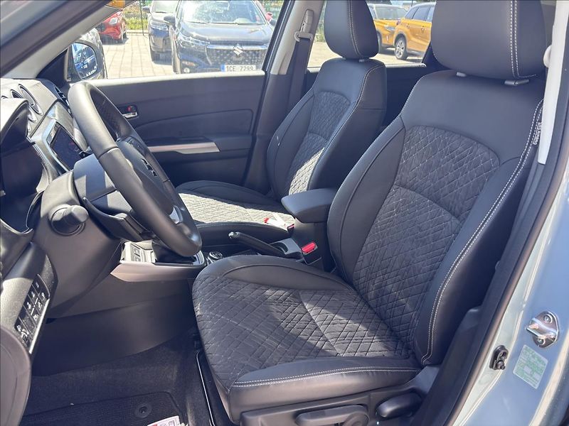 Suzuki Vitara (2026) 1,4 BoosterJet Automat ALLGRIP - fotka 8 z 15