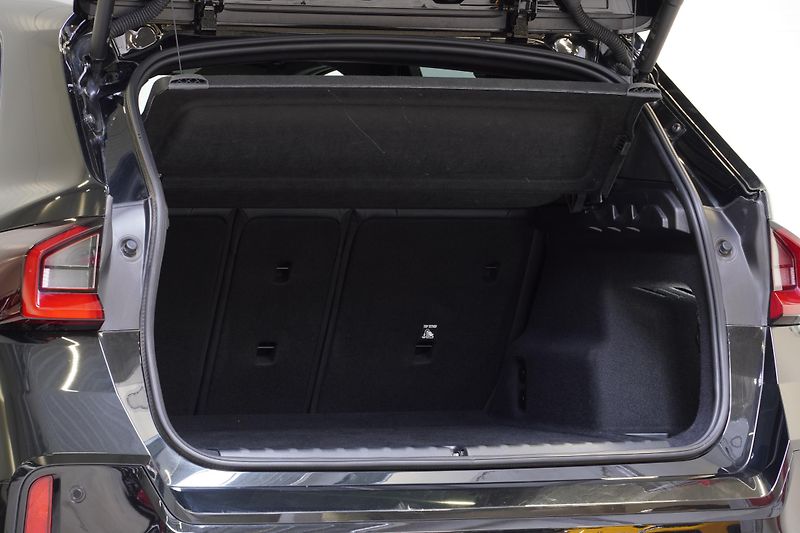 BMW X1 Xdrive23d,M-Paket,DPH,PAMĚTI - fotka 9 z 34