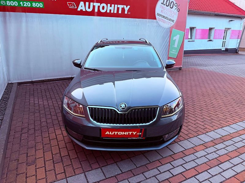 Škoda Octavia 1.4 TSi Style, Serviska, 1.Maj - fotka 2 z 25