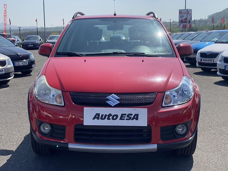 Suzuki SX4 (2007) 1.6i 4WD, ČR, Klima - fotka 2 z 12