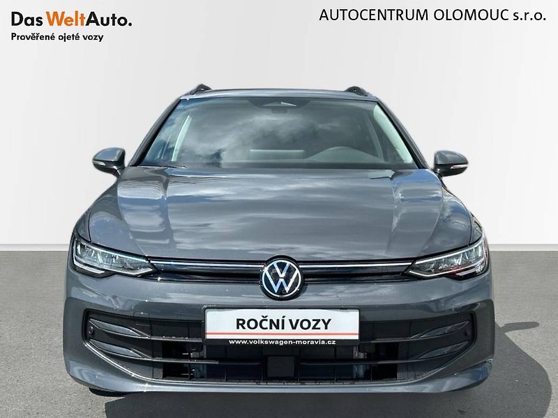 Volkswagen Golf (2026) Variant 1.5 TSI People - fotka 4 z 35