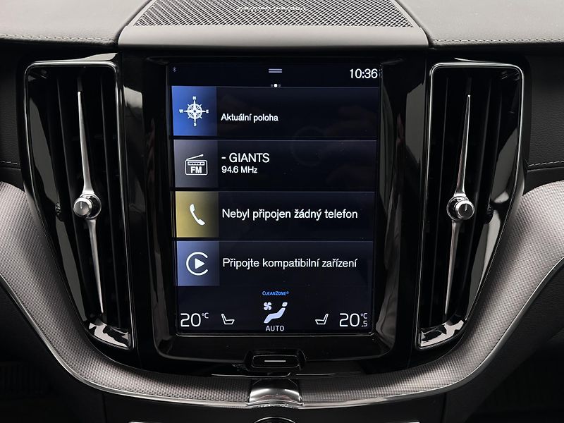 Volvo XC60 B4 AWD INSCRIPTION  - fotka 37 z 55