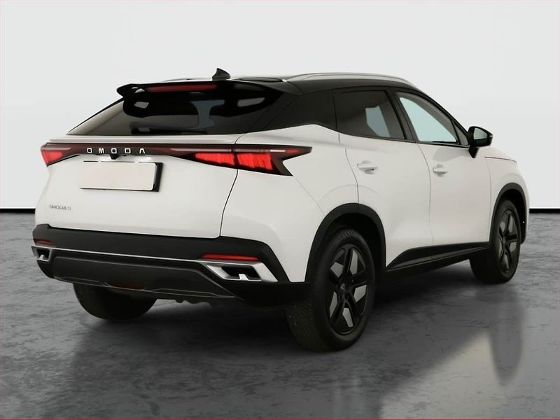 Omoda 5 (2025) Premium 1.6 T - fotka 5 z 17