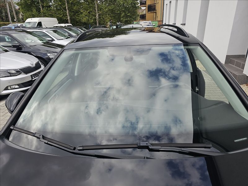 Volkswagen Golf VII 1,4TSi 92KW CUP NAVI - fotka 45 z 46