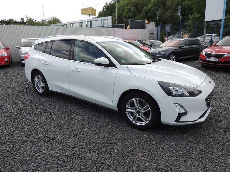 Ford Focus (2022) 1.5TDCi,88kw,Titanium,automat - fotka 3 z 62