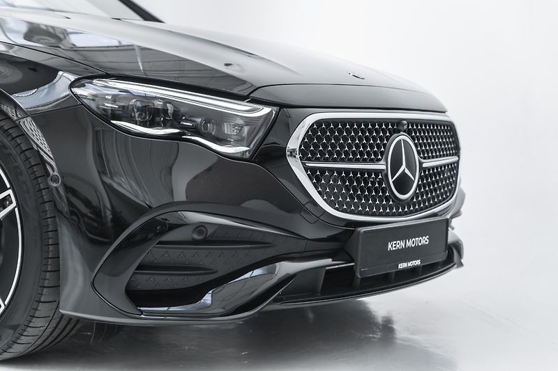 Mercedes-Benz Třídy E 220d 4M*AMG*záruka - fotka 10 z 34