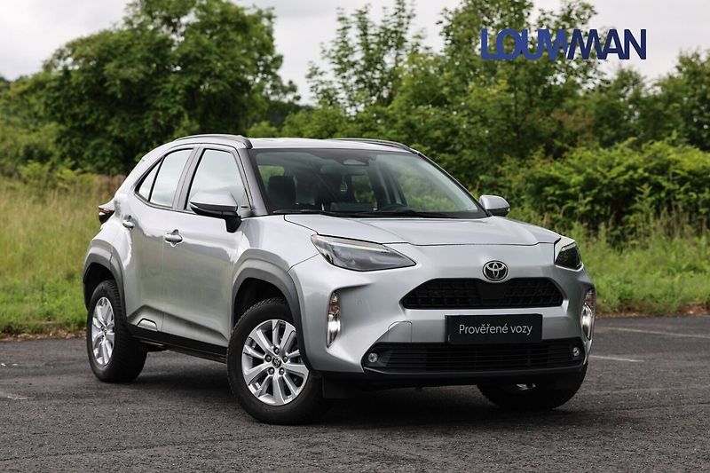 Toyota Yaris Cross 1.5L HEV CVT  Comfort - fotka 23 z 25
