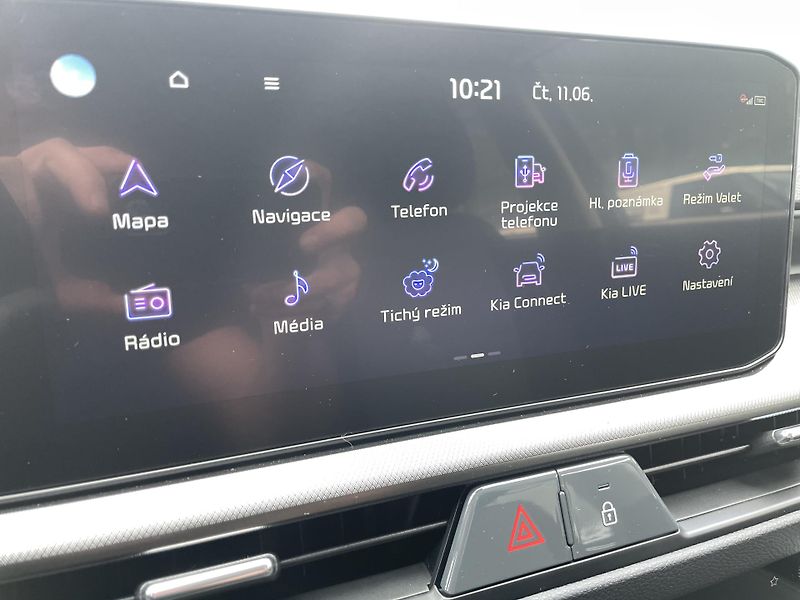 Kia Stonic (2026) 1,0T-GDi SPIN 7DCT - fotka 10 z 17