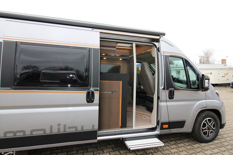 Malibu (2026) Van 640 FC výprodej - fotka 18 z 57