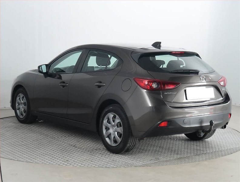 Mazda 3 (2014) 1.5 Skyactiv-G, Navi - fotka 4 z 16