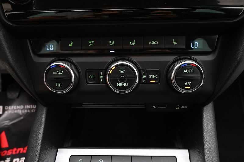 Škoda Octavia 1,6 TDI 81kW tažné nová STK - fotka 20 z 30