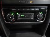 Škoda Superb (2011) 2.0 TDi, 1.maj, DSG, navi - náhled 17