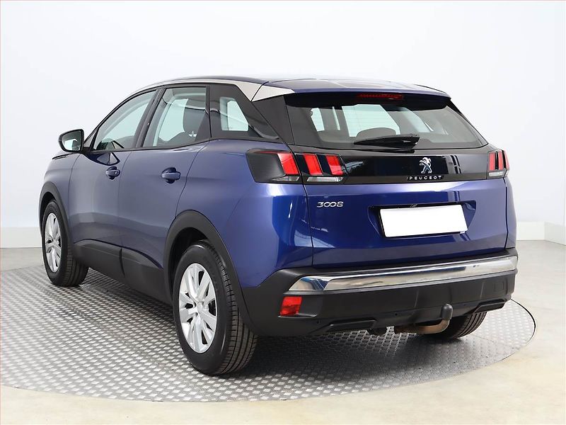 Peugeot 3008 (2020) 1.5 BlueHDi, ČR,1.maj - fotka 4 z 15