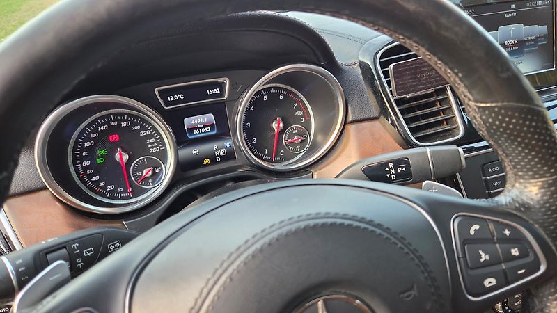 Mercedes-Benz GLS (2019) 4.7 /335kW - fotka 15 z 39