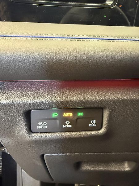 Volkswagen Tiguan 1.5 TSI eHybrid 110 kW R-line - fotka 17 z 20