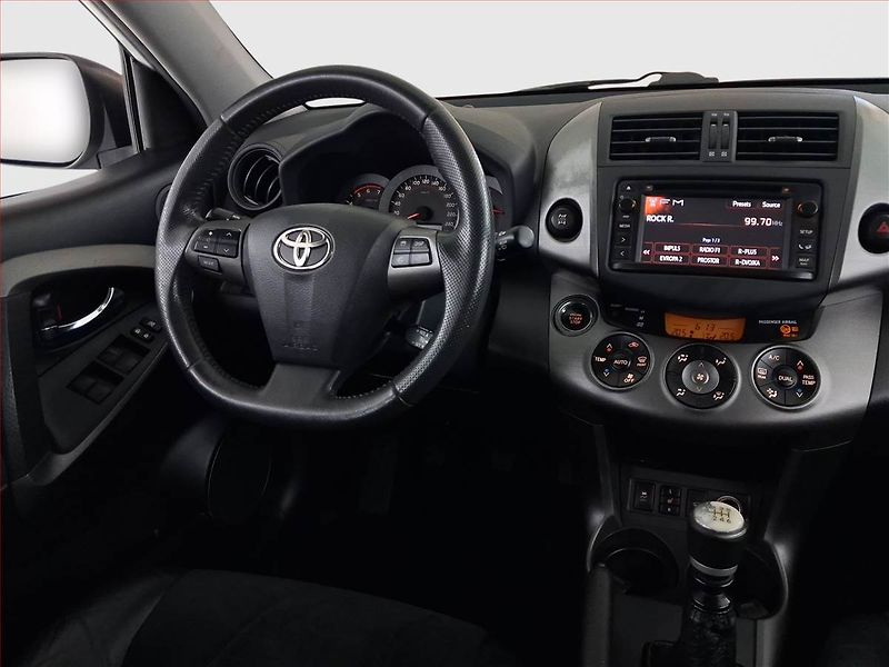 Toyota RAV4 (2012) 2.2 D-4D, 4X4, Tempomat - fotka 7 z 16