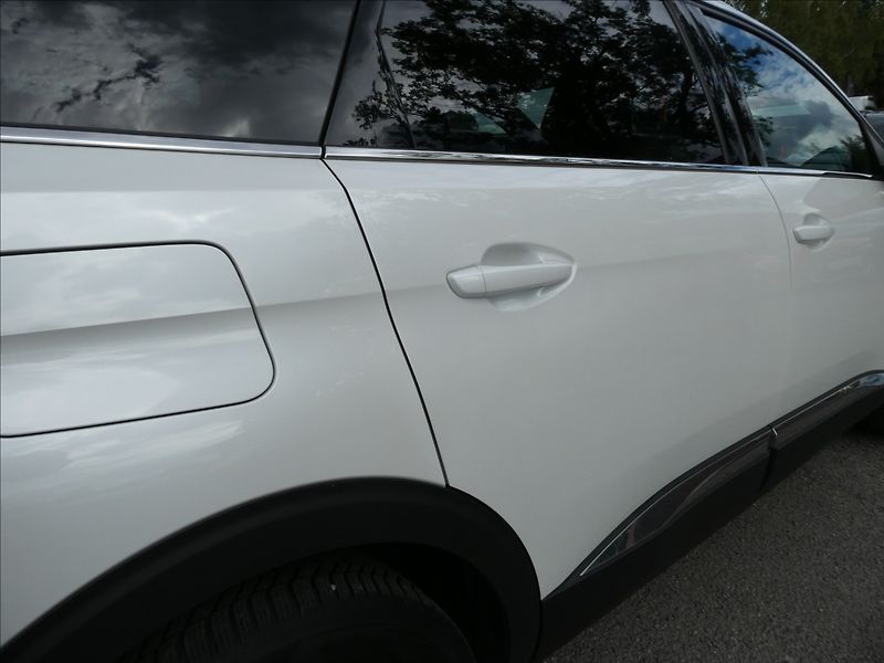 Peugeot 5008 1,6 133kW GT-line AT8,7.míst,D - fotka 13 z 50