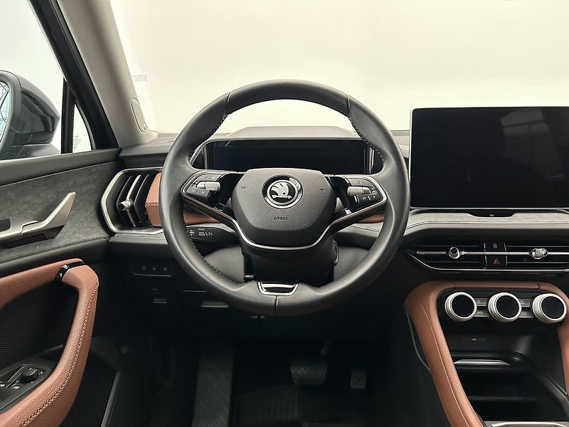 Škoda Kodiaq 2.0 TDI 4x4 Exclusive Selectio - fotka 35 z 36