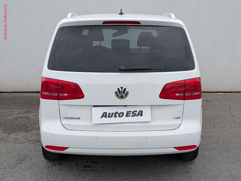 Volkswagen Touran (2011) 1.4TSi, Xenon, výhř.sed. - fotka 5 z 14